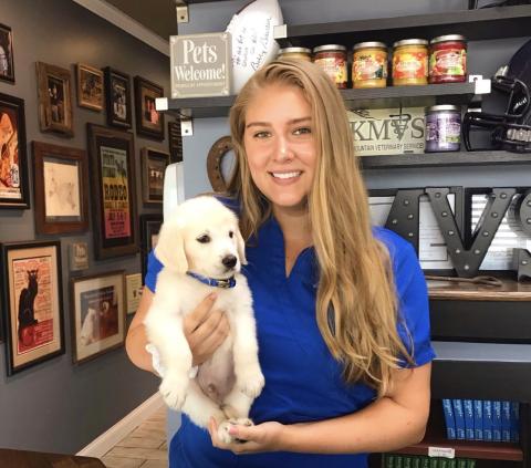 UNH pre-vet student Hannah Ziegele '20